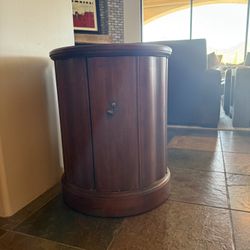 Wooden Table Stand 