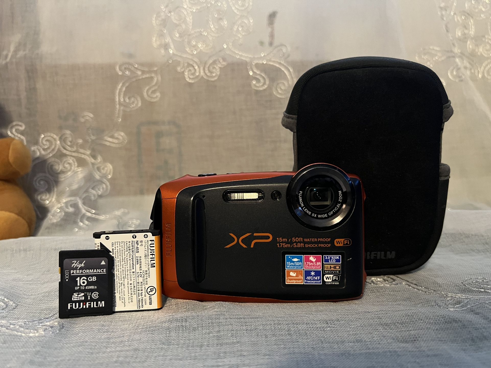 Fujifilm Finepix XP90 16.4MP Waterproof Digital Camera - Orange