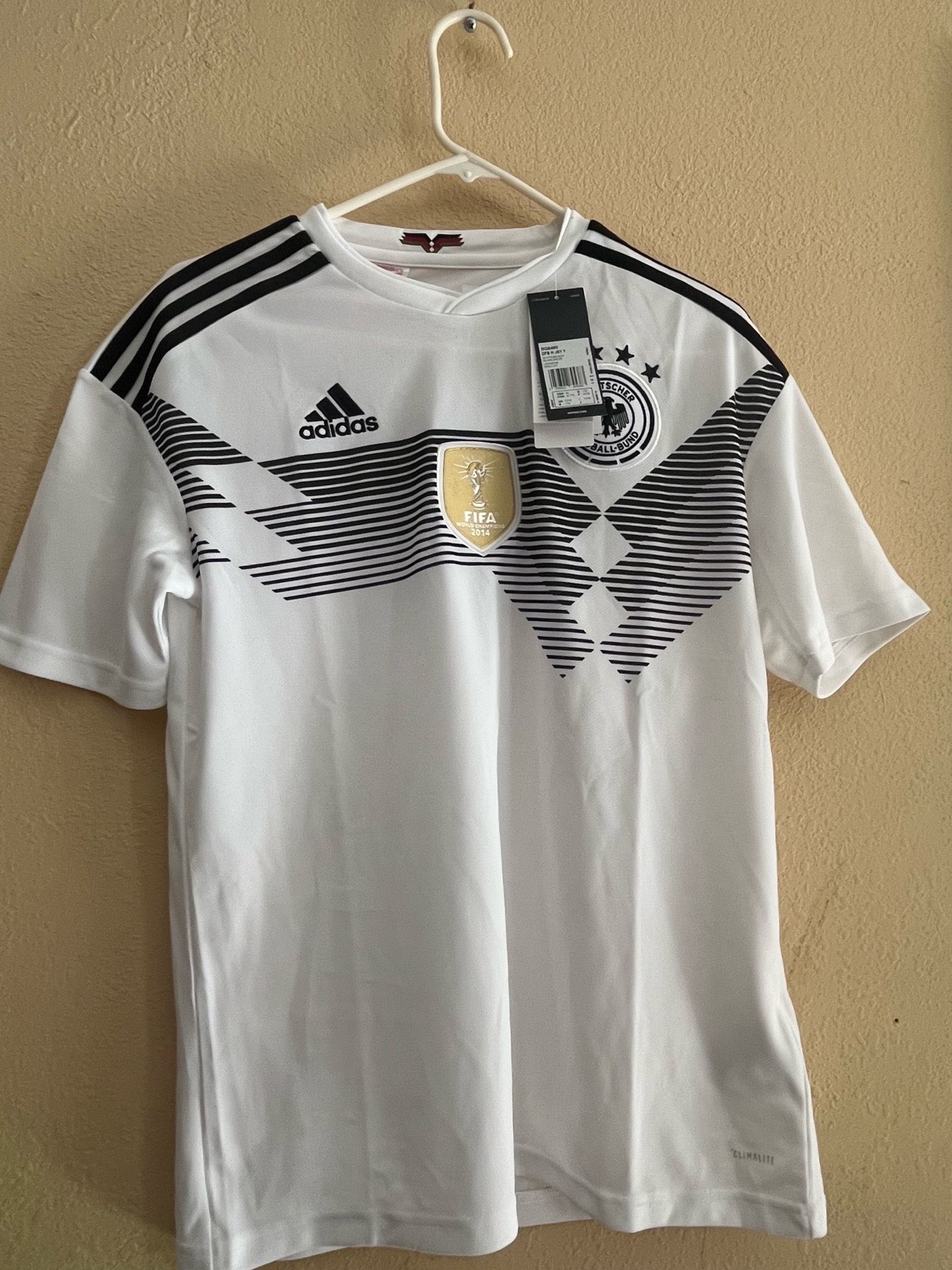 Soccer shirts kids size only.