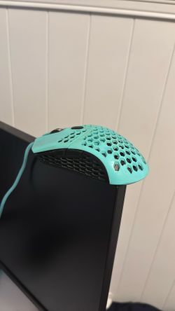 Finalmouse air58 cherry blossom blue