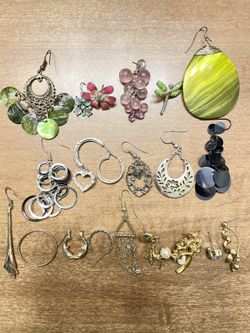 Vintage Single Earrings Lot