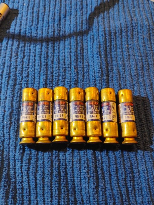 Lot Of 7 BUSSMANN FUSETRON FRN-R-8 Amp 250v Dual Element