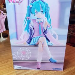 Hatsune Miku Noodle Stopper Cute Anime Figure