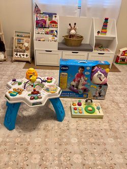 3 Toys - Vtech and Skip Hop