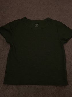 American Eagle forest green shirt