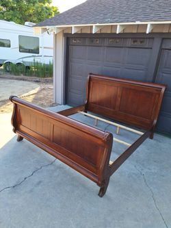 Cal King Size Bed