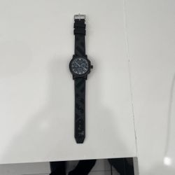 Burberry Watch Sapphire Crystal Swiss Made With Plastic Rubber Band