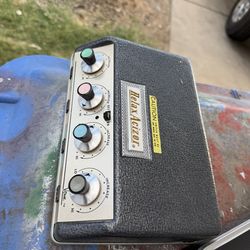 Relax Acizor Muscle Stimulator