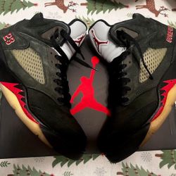Goretex Jordan 5 Size 7.5