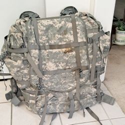Hiking/ Camping  Camouflage Backpack