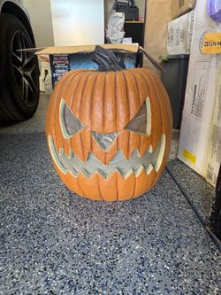 Halloween Pumpkin with Flickering LED Lights