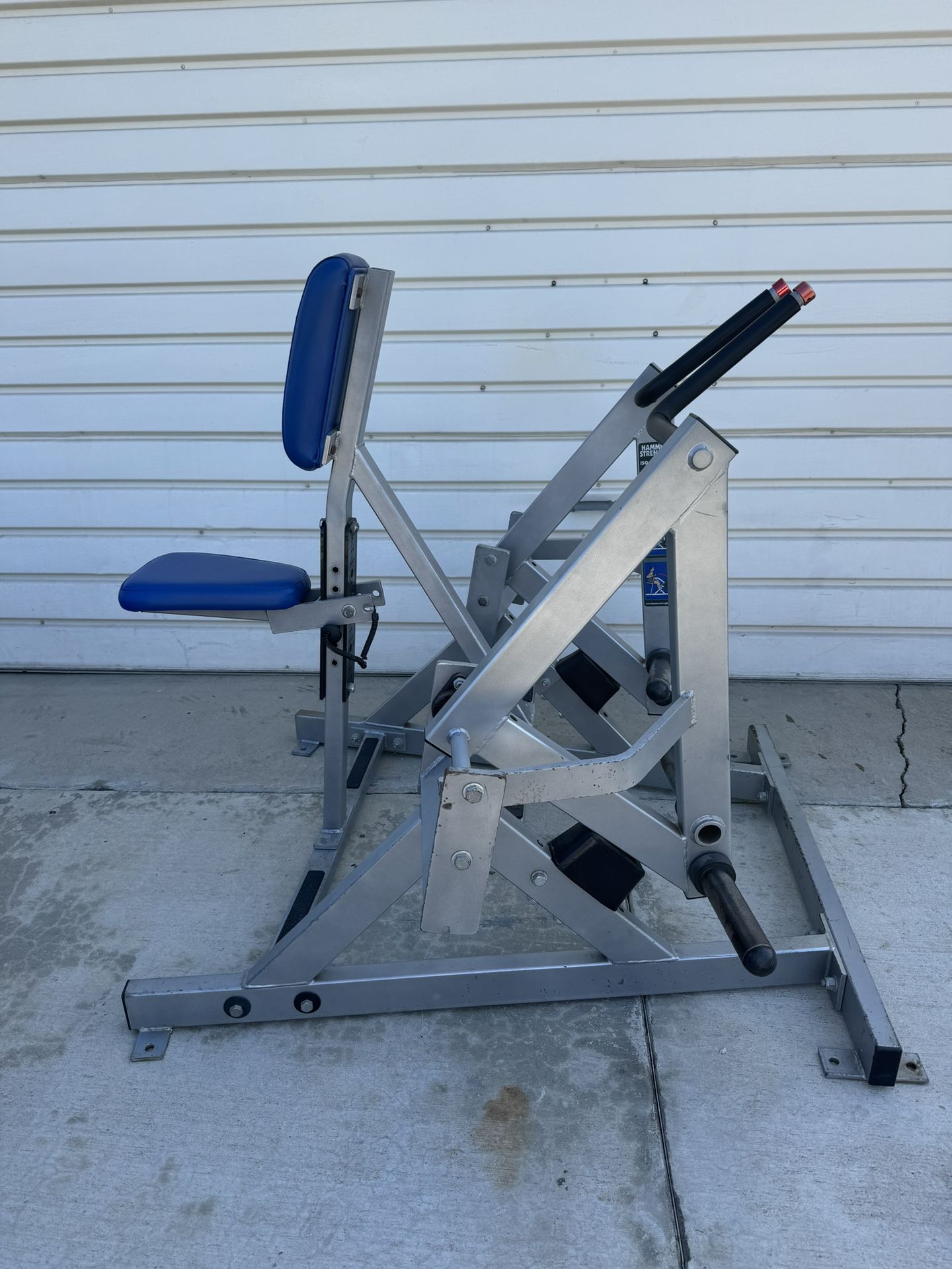 Hammer Strength ISO Lateral Seated Row Gym Equipment