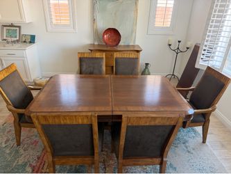 Solid Wood dinning room table w/6 chairs