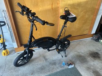 Jetson Bolt Pro Compact Folding Electric Bike