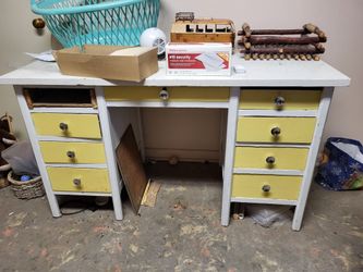 Free Desk