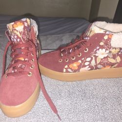 Women's Shoes Size 7