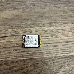 256GB SSD NVMe 