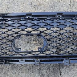 2021 2022 2023 CHRYSLER PACIFICA FRONT BUMPER LOWER GRILL 