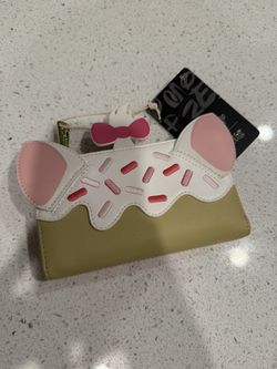 Marie Wallet Loungefly