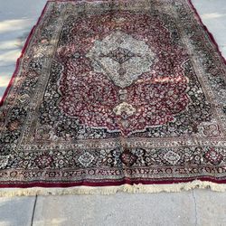 8”x 11” Área Rug