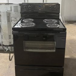 Black Stove/Cocina Negra 