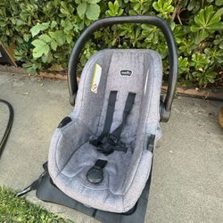 Evenflo Car Seat With Base
