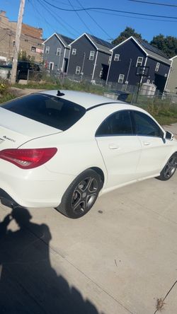 2014 Mercedes-Benz CLA
