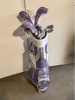 Top-Flite Flawless Women’s 10-Club Golf Set with Matching Bag