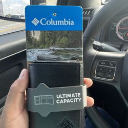 Columbia Wallet 