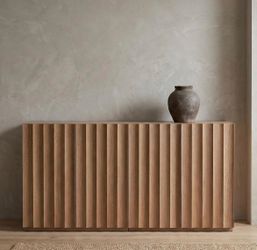 Credenza, Buffett Cabinet
