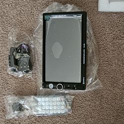 7-inch touchscreen display