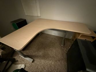 Steelcase Adjustable L-Shaped Desk (non-electric)