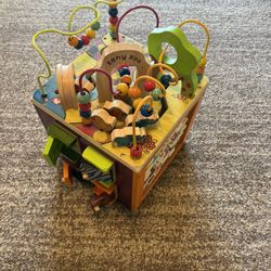 Baby/Toddler Wooden Activity Table - Like New 