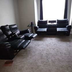 Recliner Couches With Charging Stations 