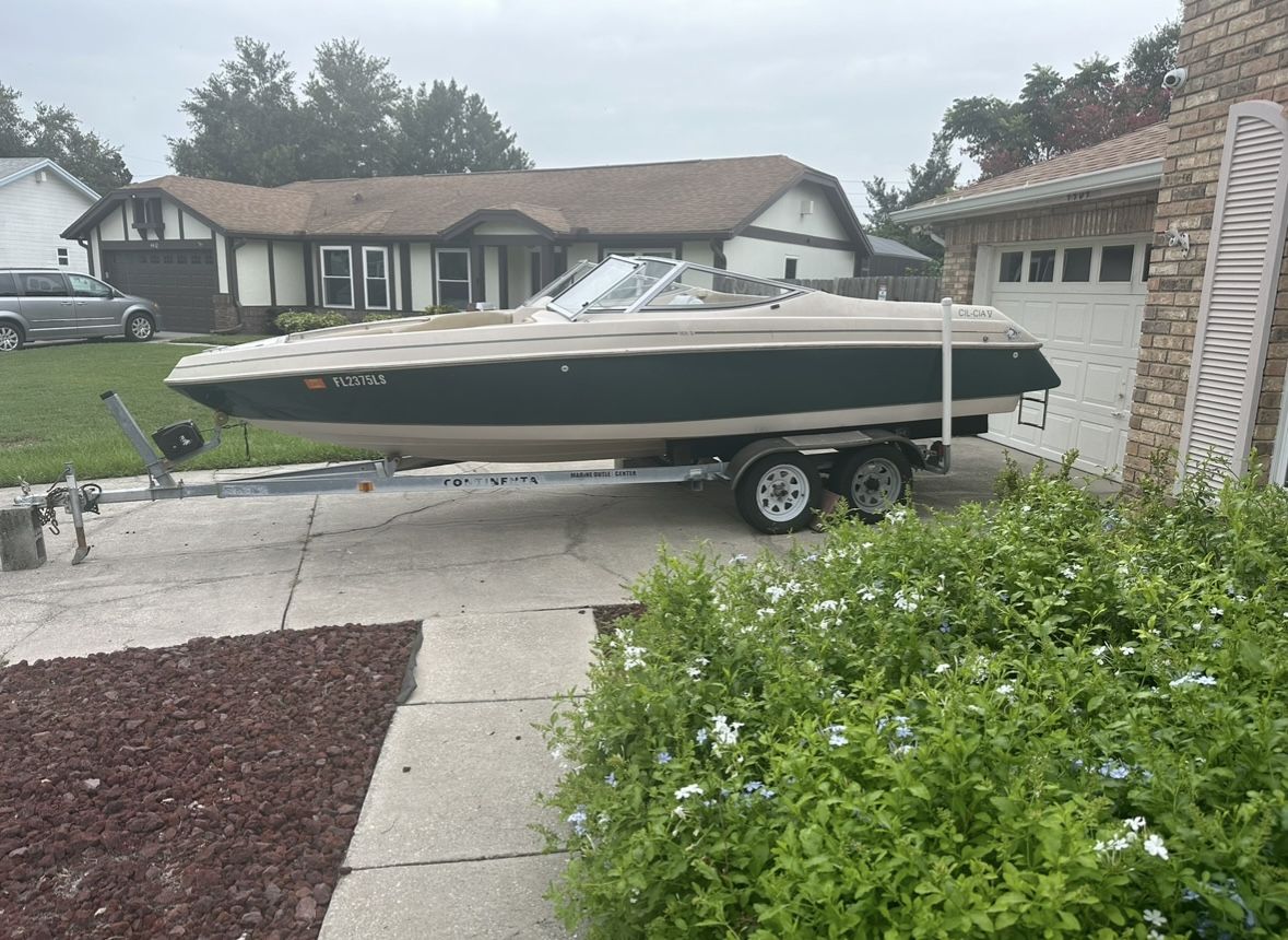 21’ Boat And Trailer