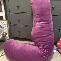 Pregnancy Pillow