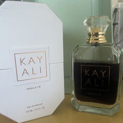 Kayali Vanilla 28 Eau de Parfum 