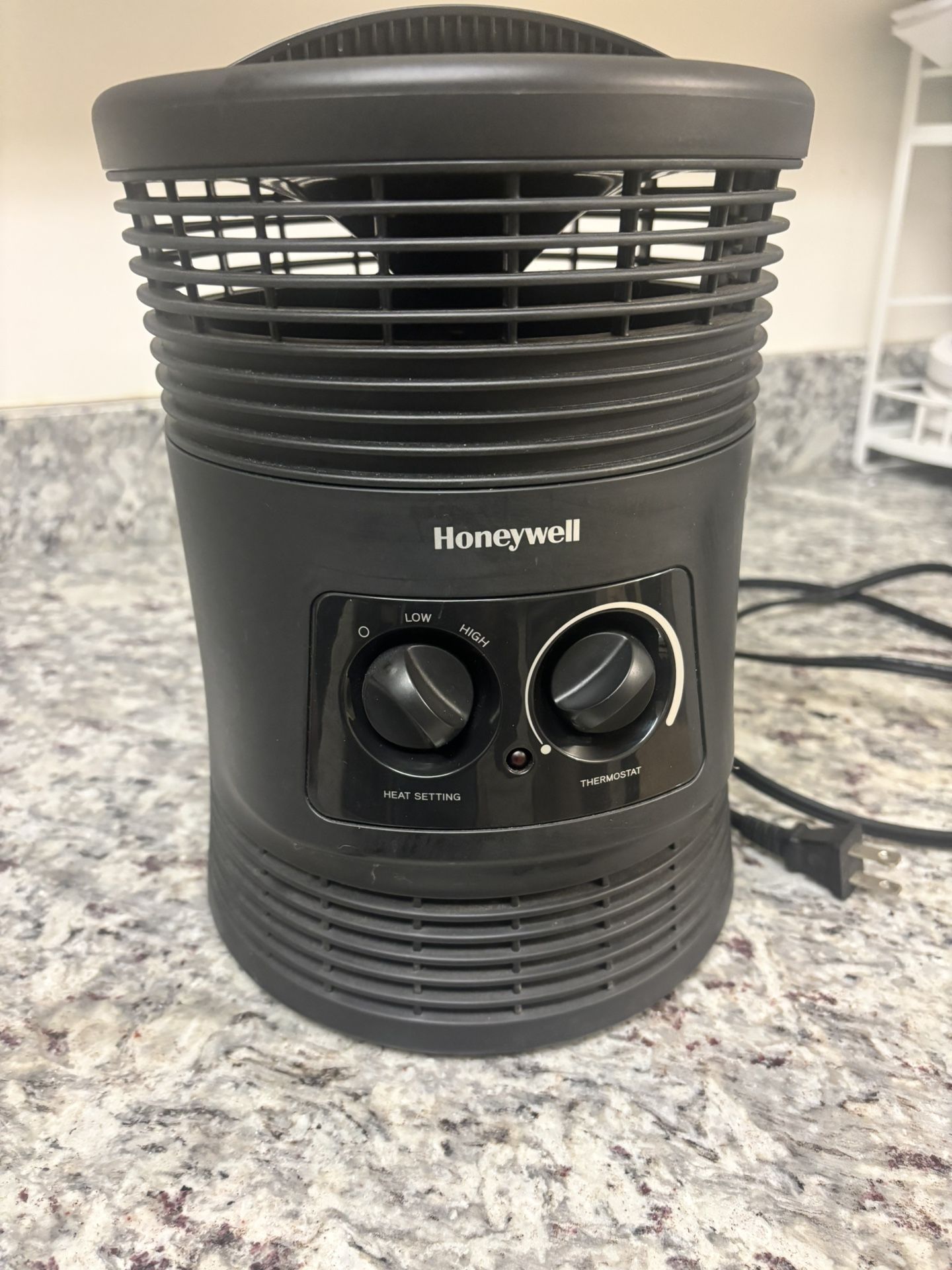 Honeywell 360° Surround Indoor Heater