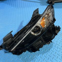 Mazda Head Lamp OEM - Drivers Side 