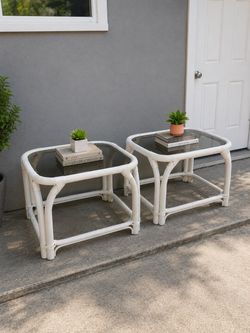 Cute vintage coastal rattan end/side tables nightstands