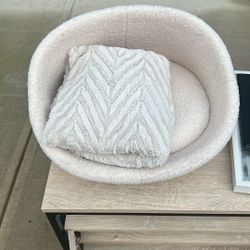 Dog Bed For Sale $20.