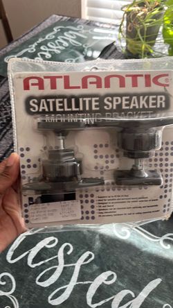 New! Sealed! Mounting Brackets