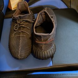 Black Yeezys V2 350 Non Reflective