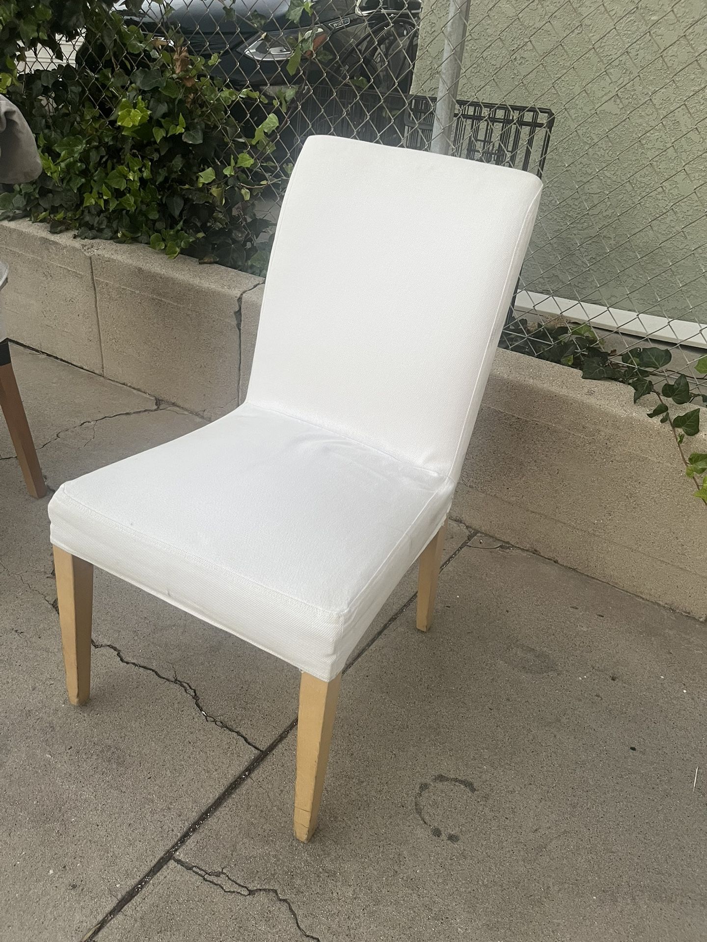 Dinning Tables Chairs