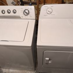 Washer/ Dryer 