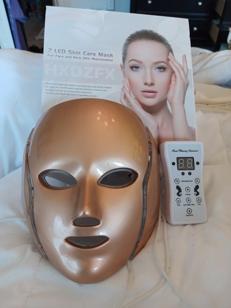 7 LED Skin Care Mask