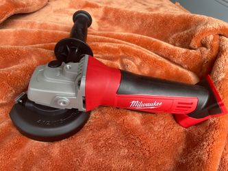 Milwaukee 2882-20 M18 FUEL 4-1/2" / 5" Grinder