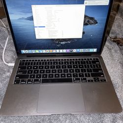 2020 MacBook Air 13 1.1Ghz i5 8GB 512GB Storage