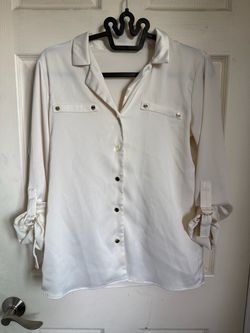 Elegant Satin-Feel Ivory Shirt with Gold Accents Size XS