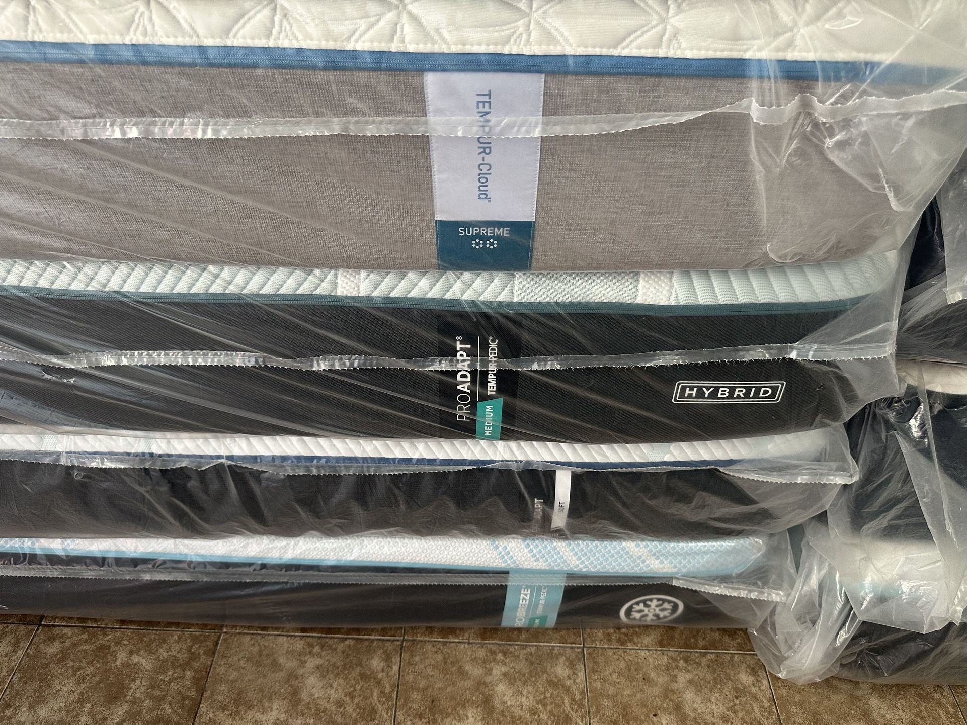 King Queen Size Tempurpedic ProAdapt,  ProBreeze,  LuxeBreeze Mattress  Pro Breeze /Luxe Adapt /Pro Adapt /Adapt /cloud /Tempur pedic contour Supreme 